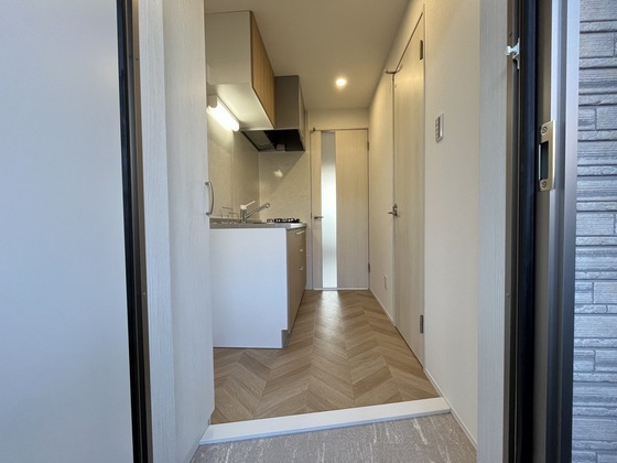 玄関　※別部屋の写真です