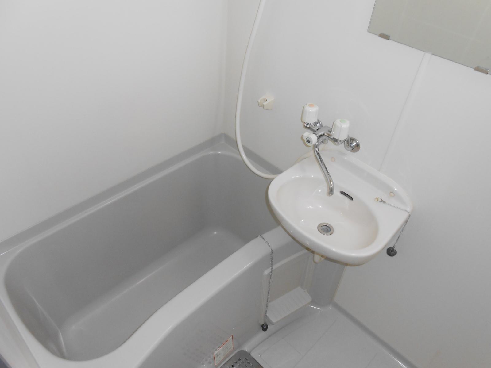 バス・シャワールーム　同仕様写真