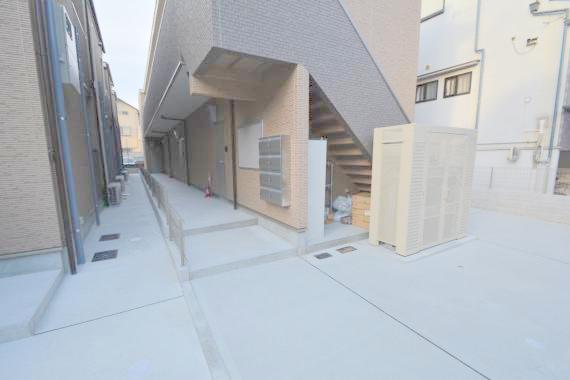 エントランス　綺麗なエントランスです。