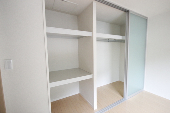 収納　※別部屋の写真です