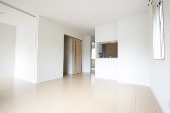 居室・リビング　※別部屋の写真です