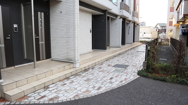 エントランス　エントランス