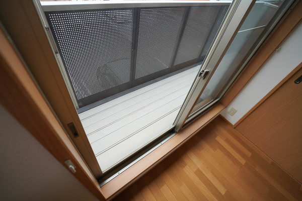 バルコニー　敷地内の別のお部屋。