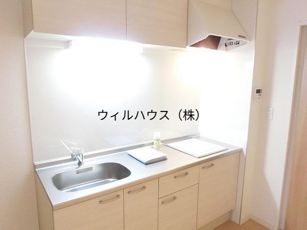 キッチン　お料理好きの方に嬉しいシステムキッチン！