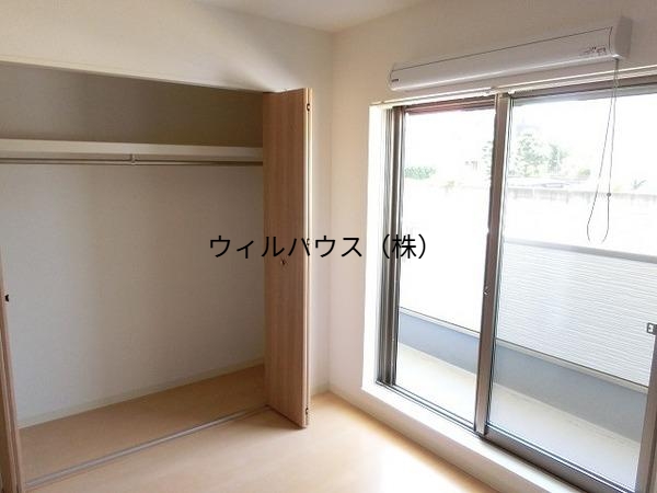 その他部屋・スペース　明るい洋室！