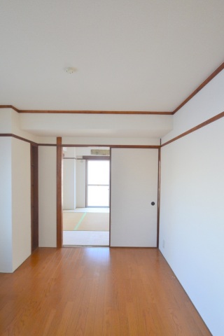 居室・リビング　居室