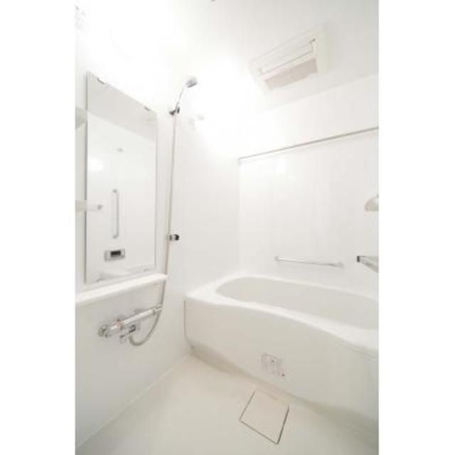 バス・シャワールーム　※写真は同タイプ住戸です。