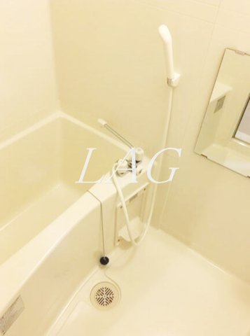 バス・シャワールーム　お風呂です。