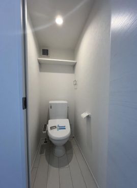 トイレ　清潔感のあるトイレです