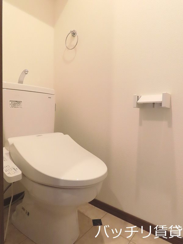 トイレ　画像は同シリーズ参考画像の為、現況を優先いたします。