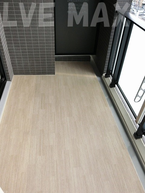 バルコニー　広々としたバルコニーです