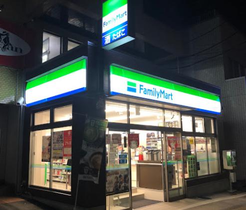 コンビニ　ファミリーマート北仙台駅前店（コンビニ）まで600m