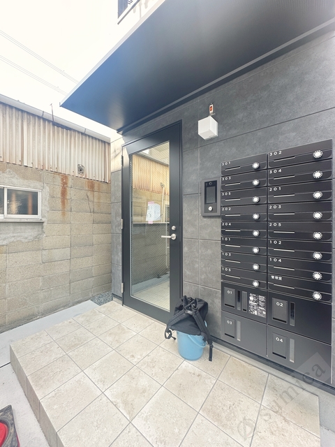 ロビー　不在時の受取が楽々＾＾宅配ボックスも完備！