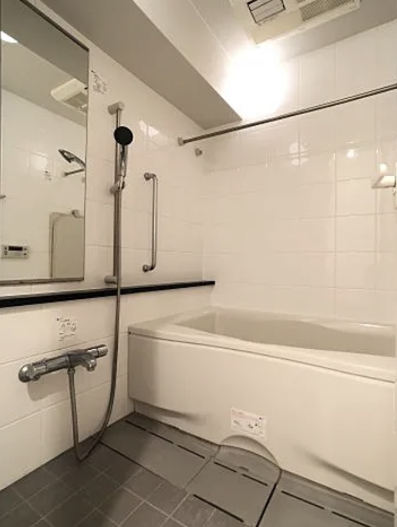 バス・シャワールーム　弊社は都内全域の物件をご紹介可能です！