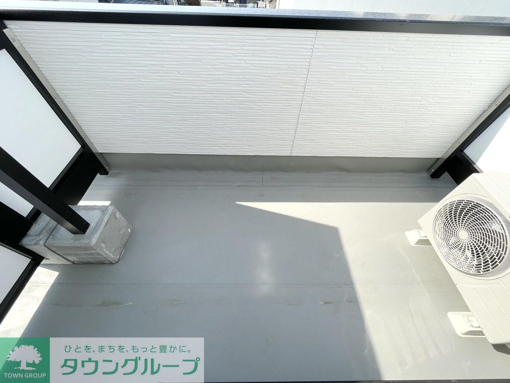 バルコニー　バルコニー