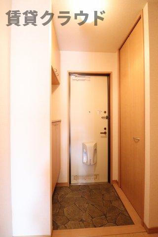 玄関　ゆったりとした玄関です
