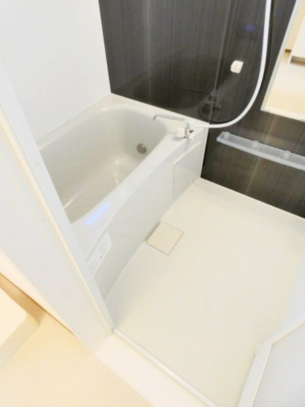 バス・シャワールーム　図面と現状に相違がある場合には現状を優先