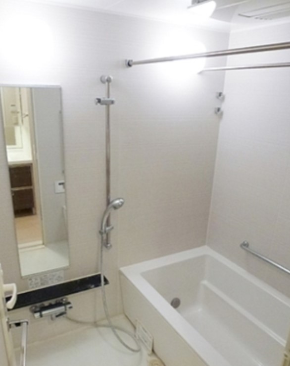 バス・シャワールーム　※こちらの写真は他部屋になり参考写真です