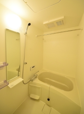 バス・シャワールーム　☆ゆっくりくつろげるお風呂☆