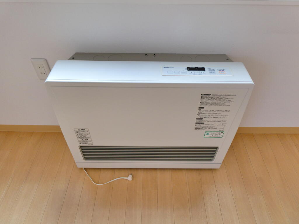 その他　ガス暖房付