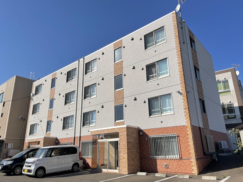 建物外観　南向きで陽当たり良