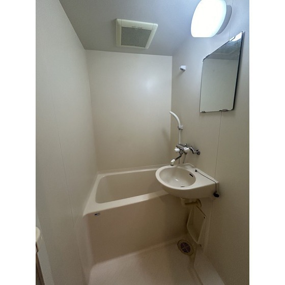 バス・シャワールーム　※別部屋参照・現況優先