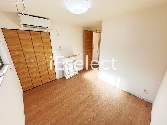 その他部屋・スペース　リビング隣の洋室です