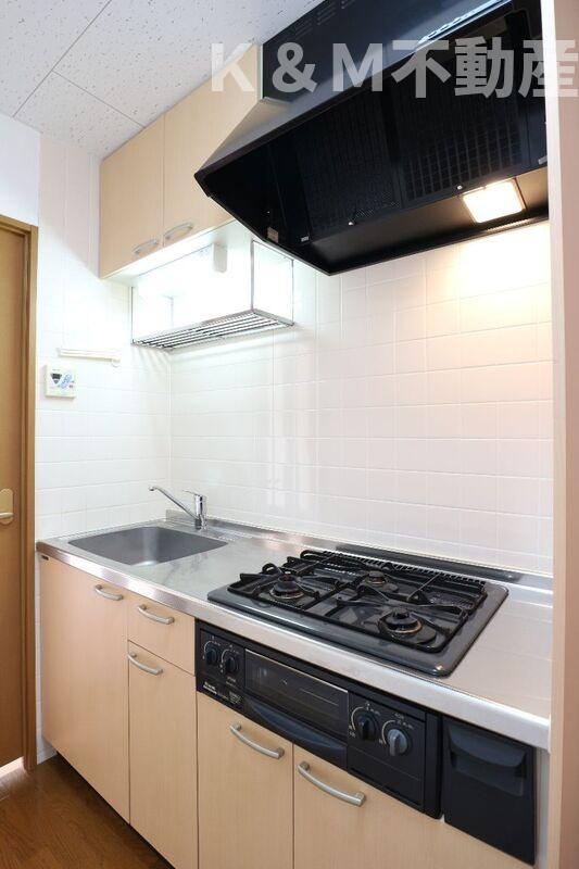 キッチン　キッチンでお料理をお楽しみください