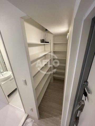 収納　Y s大手通(イースオオテドオリ)　シューズインクローゼット