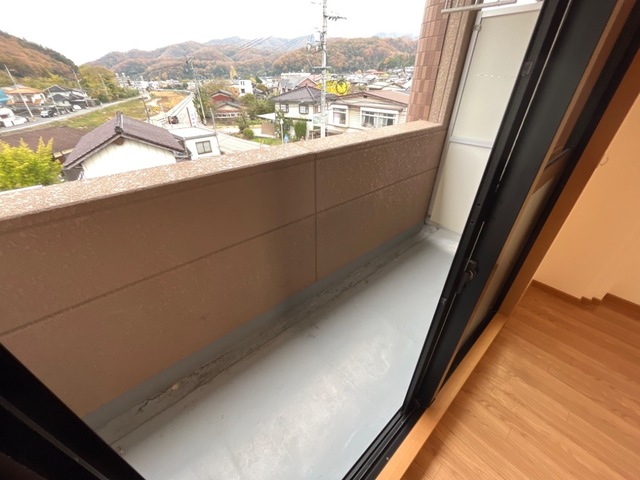 バルコニー　ベランダ