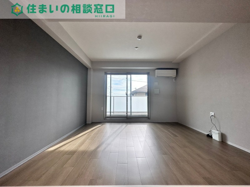 居室・リビング　同型