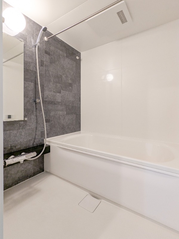 バス・シャワールーム　図面と現状に相違がある場合には現状を優先