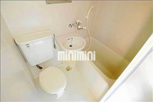 バス・シャワールーム　＊同物件の別室の写真です