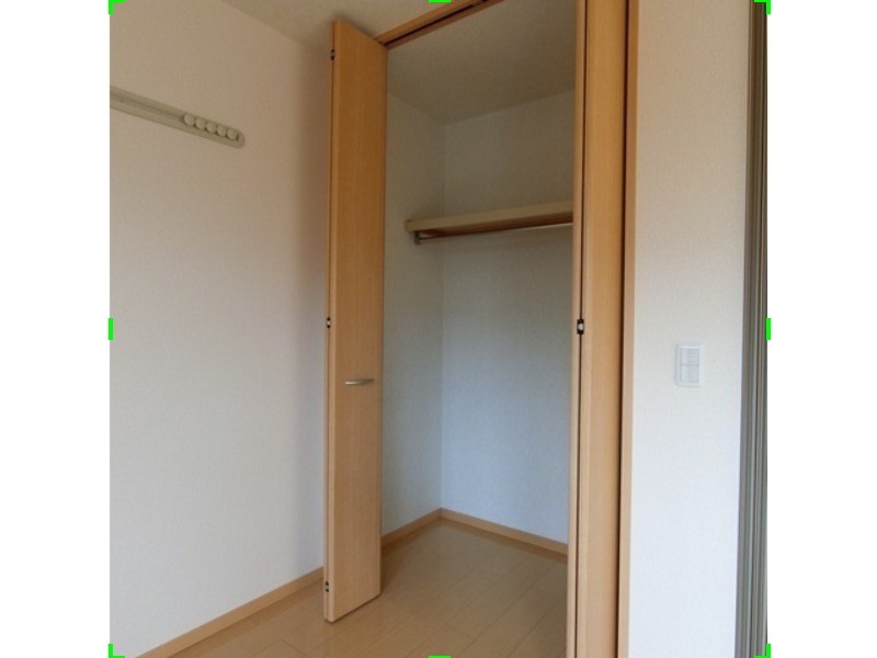 収納　図面と現状に相違がある場合には現状を優先