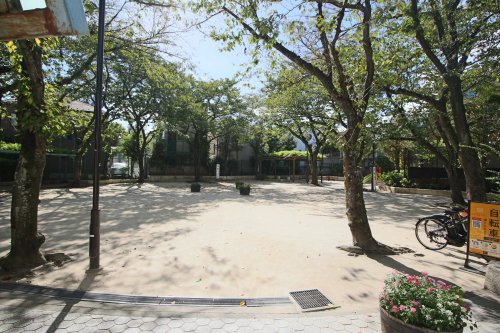 公園　東小松川東公園（公園）まで595m