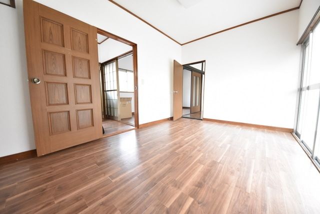 居室・リビング　★内装・設備★