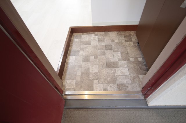 玄関　明るい玄関です