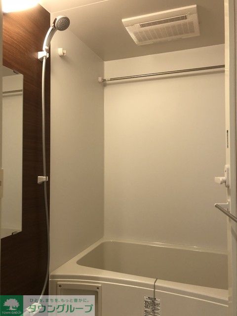 バス・シャワールーム　C1タイプ2018年1月撮影 同タイプ503号室の写真です。