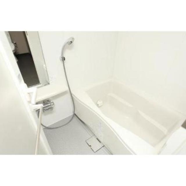 バス・シャワールーム　※写真は同タイプ住戸です。