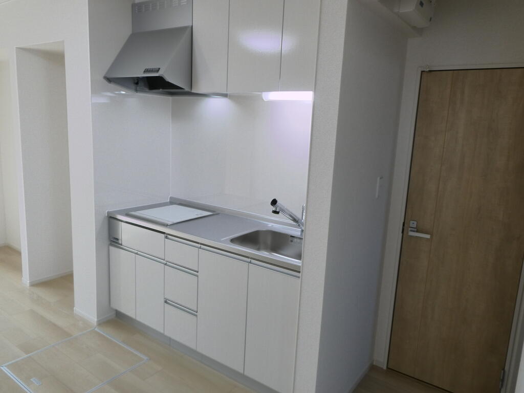 キッチン　写真は同施工会社の別部屋を使用しております。
