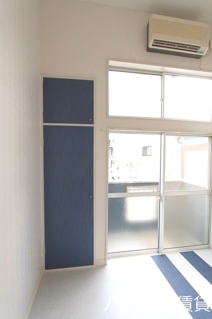 収納　同型タイプの為、現状を優先致します。