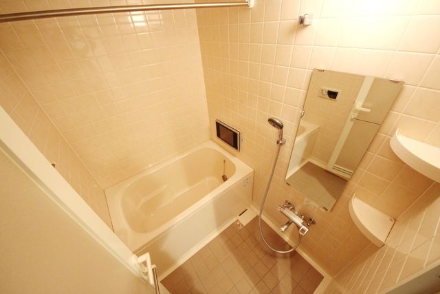 バス・シャワールーム　★きれいな　バスルームです★