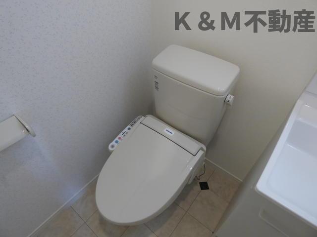 トイレ　コンパクトで使いやすいトイレです