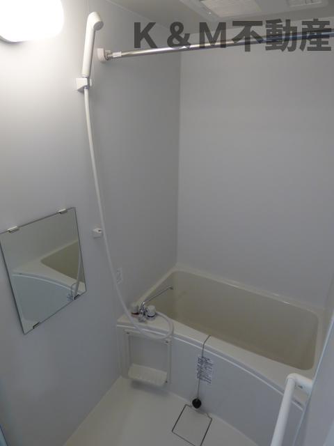 バス・シャワールーム　お風呂です