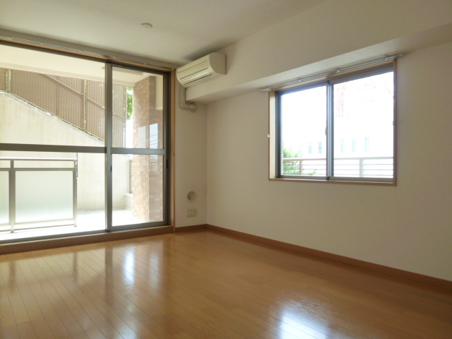 居室・リビング　前回募集時参考写真