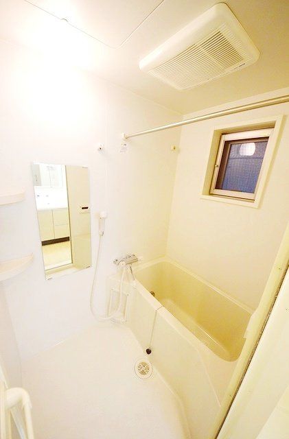 バス・シャワールーム　お部屋探しは株式会社　タウンハウジング　までお気軽にお問合…