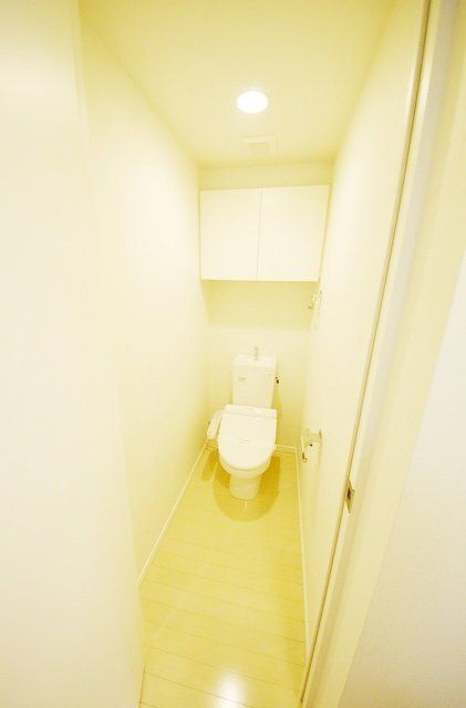 トイレ　お部屋探しは株式会社　タウンハウジング　までお気軽にお問合…