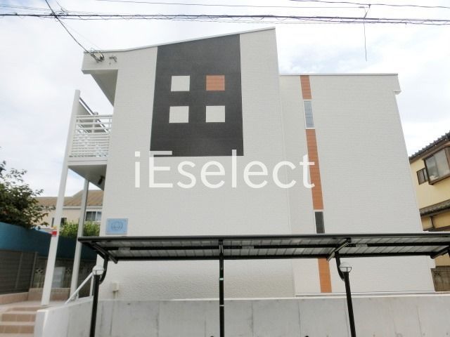 建物外観　3沿線3駅利用可能な立地です。