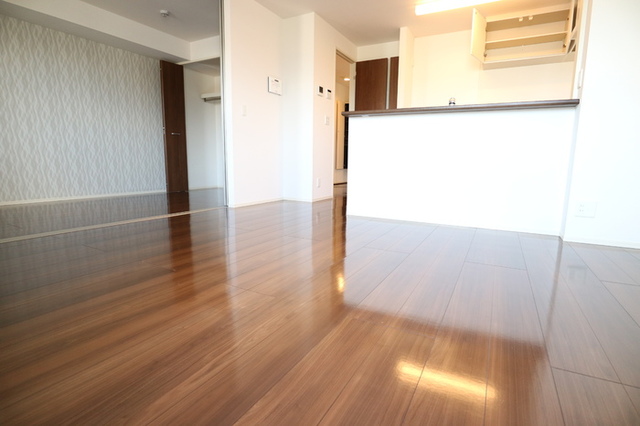 居室・リビング　同仕様反転タイプ