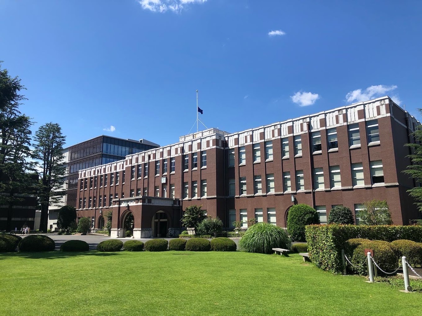 大学・短大　私立大阪成蹊大学（大学・短大）まで475m